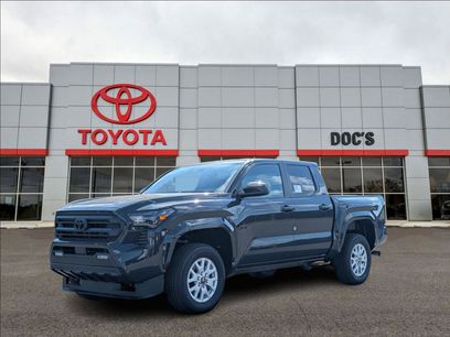 New 2025 Toyota Tacoma SR5