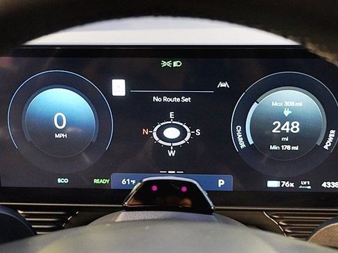 Certified 2025 Hyundai Ioniq 5 SEL image 39