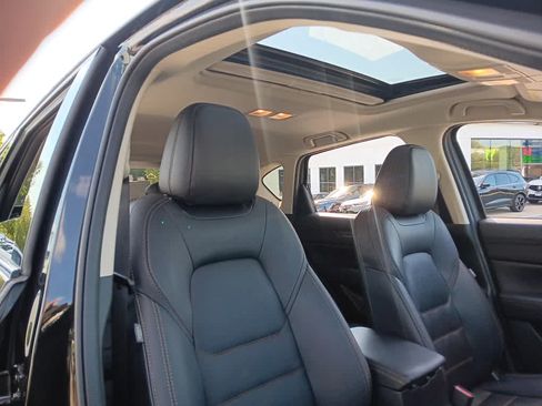 Used 2023 MAZDA CX-5 AWD 2.5 S w/ Premium Package image 19