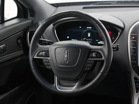 Used 2019 Lincoln Nautilus Reserve w/ Driver Assistance Package AWD/4WD image 14