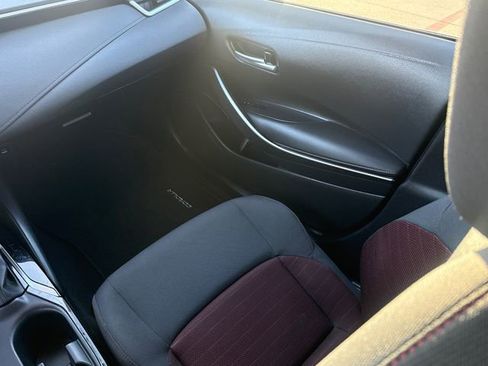 Used 2024 Toyota Corolla SE FWD image 15
