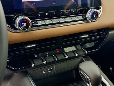 New 2026 GMC Canyon AT4 w/ Nightfall Essentials Package image 18