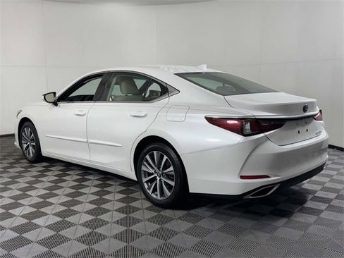 Used 2019 Lexus ES 350 image 8