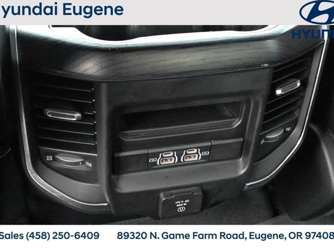 Used 2023 RAM 1500 Laramie AWD/4WD image 23