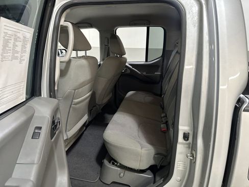 Used 2019 Nissan Frontier SV w/ Value Truck Package image 8