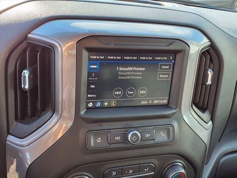 Used 2021 Chevrolet Silverado 1500 Custom w/ LPO, Dark Essentials Package image 5