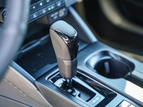 New 2026 Subaru Outback Limited image 20