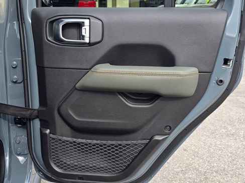 New 2026 Jeep Gladiator Mojave image 38