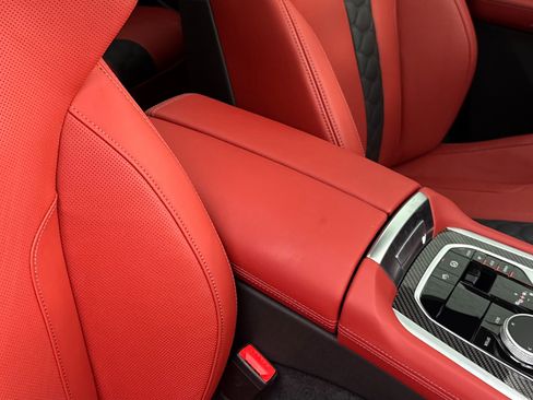 Used 2026 BMW X5 M Competition w/ Executive Package image 29