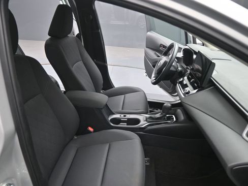 Used 2024 Toyota Corolla LE FWD image 25