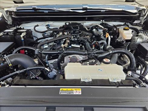 Used 2024 Toyota Tacoma SR5 AWD/4WD image 20