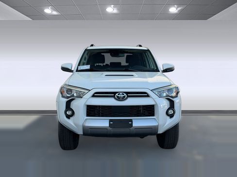 Used 2024 Toyota 4Runner TRD Off-Road image 6
