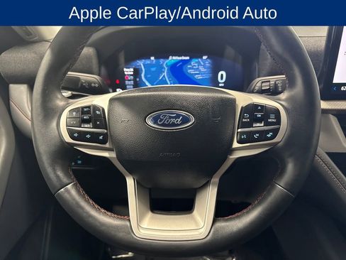 Certified 2025 Ford Explorer Active w/ Active Comfort Package AWD/4WD image 16