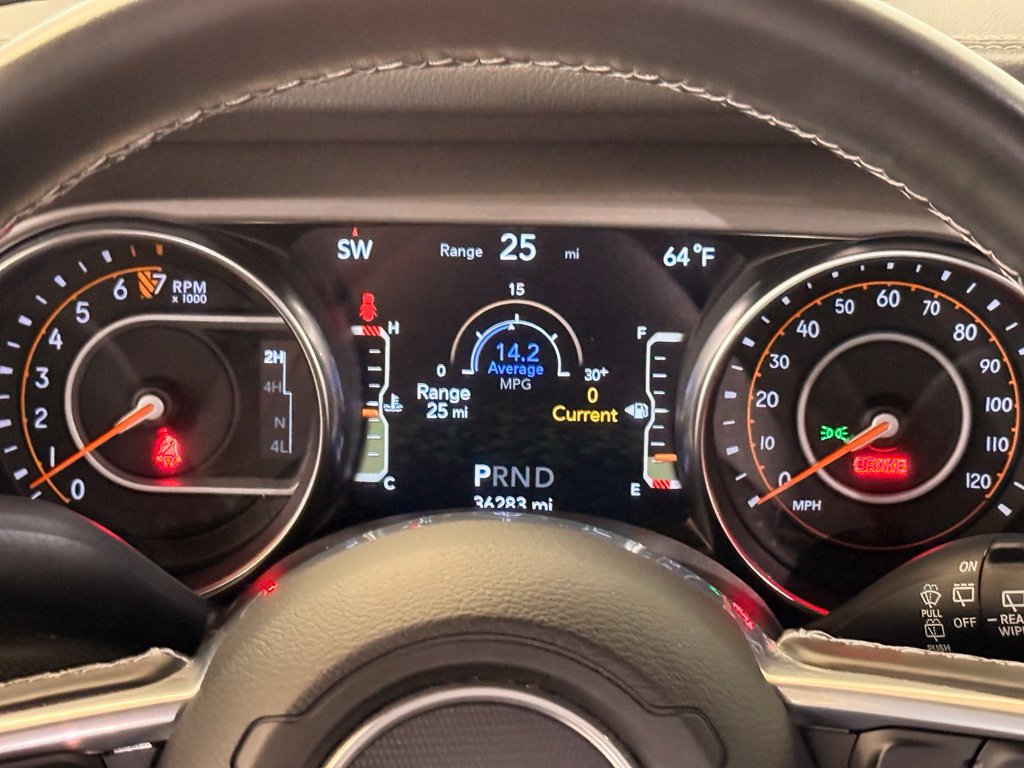 Used 2021 Jeep Wrangler Unlimited Sahara w/ Uconnect 4C Nav & Sound Group AWD/4WD image 21