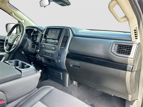 Used 2023 Nissan Titan SV image 26
