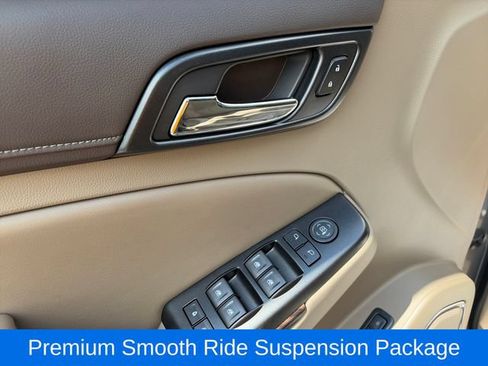 Used 2019 GMC Yukon XL SLT AWD/4WD image 20