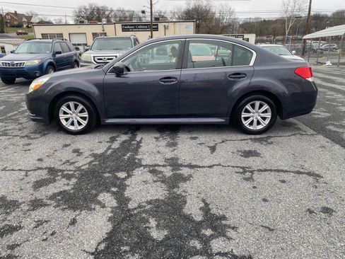 Used 2012 Subaru Legacy 2.5i w/ Alloy Wheel Pkg image 2