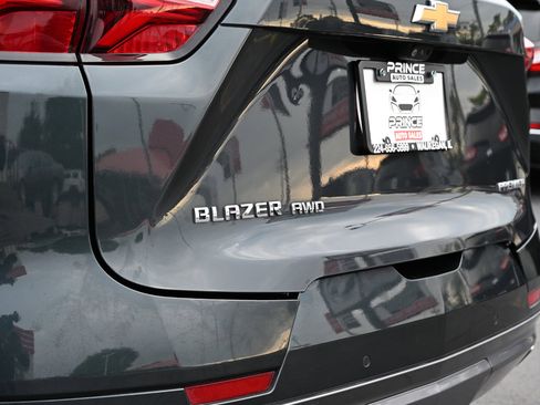 Used 2020 Chevrolet Blazer Premier w/ Driver Confidence II Package image 8