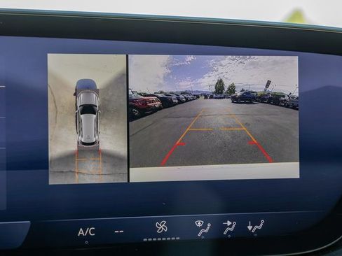 Used 2025 Buick Envision Sport Touring image 9