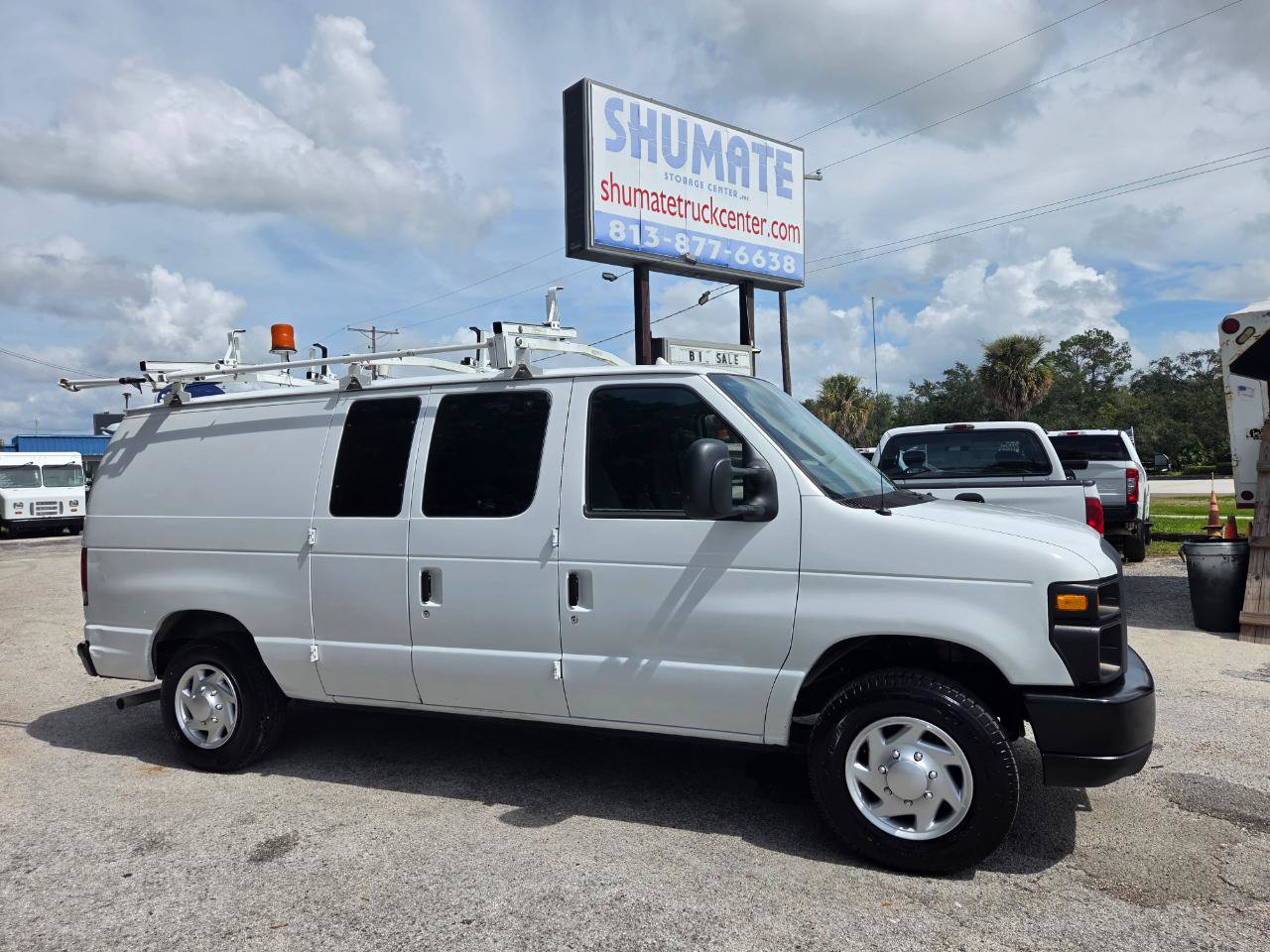 Used 2014 Ford E-150 and Econoline 150 RWD image 3