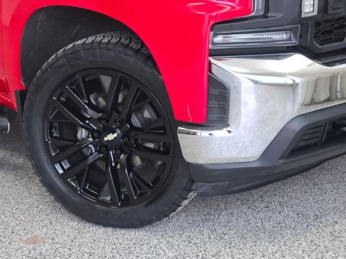 Used 2019 Chevrolet Silverado 1500 LT w/ All-Star Edition image 3