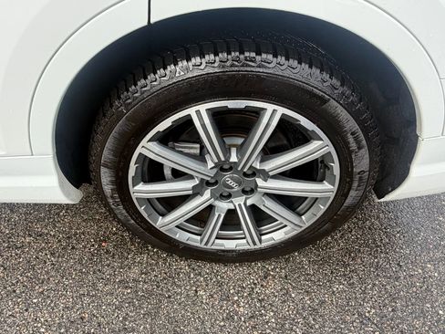 Used 2019 Audi Q7 3.0T Premium w/ Convenience Package image 9