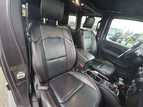 Certified 2021 Jeep Wrangler Unlimited Rubicon w/ Dual Top Group image 13