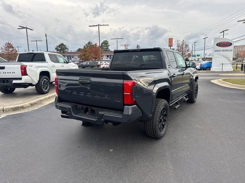 New 2025 Toyota Tacoma SR5 image 5