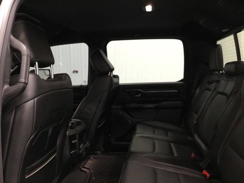 Used 2022 RAM 1500 Limited AWD/4WD image 12