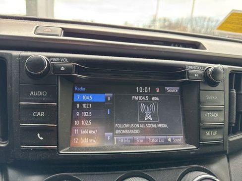 Used 2018 Toyota RAV4 LE w/ All Weather Liner Package image 15