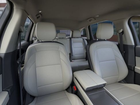 New 2026 Lincoln Nautilus Premier AWD/4WD image 10