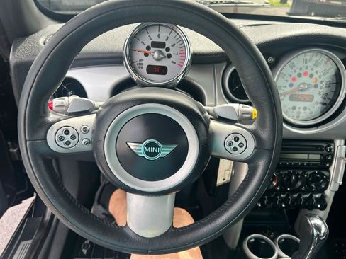 Used 2008 MINI Cooper Convertible FWD image 12