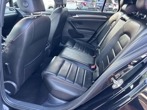 Used 2021 Volkswagen GTI SE FWD image 11