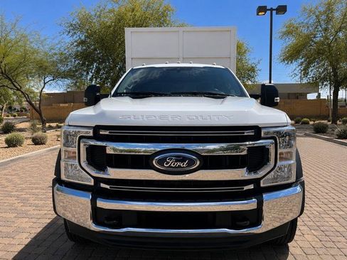Used 2022 Ford F550 2WD Crew Cab Super Duty image 2