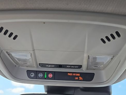 Used 2024 Chevrolet Malibu LT FWD image 34