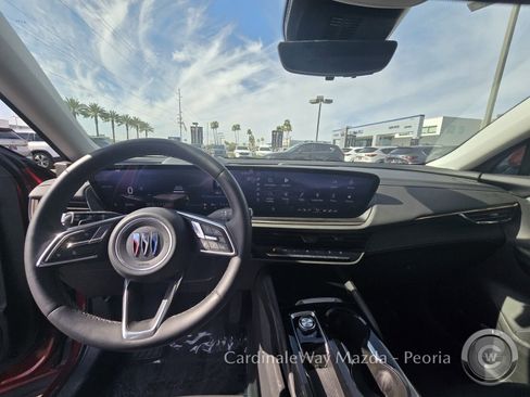 Used 2024 Buick Envision Avenir image 29