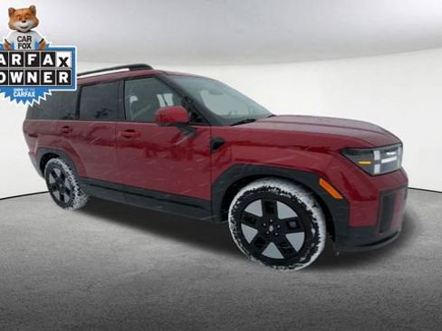 Used 2025 Hyundai Santa Fe SEL image 2