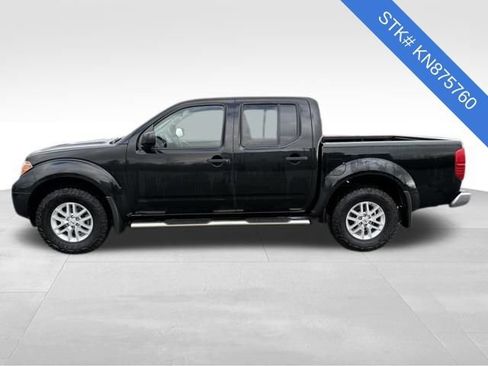 Used 2019 Nissan Frontier SV image 4