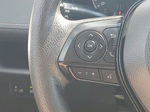 Used 2019 Toyota RAV4 LE image 32