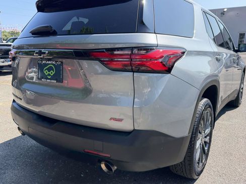 Used 2023 Chevrolet Traverse RS AWD/4WD image 6