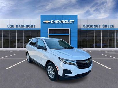 Used 2022 Chevrolet Equinox LS w/ LS Convenience Package