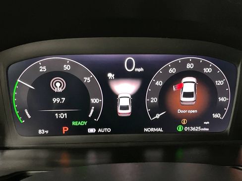 Used 2024 Honda Accord Touring image 31