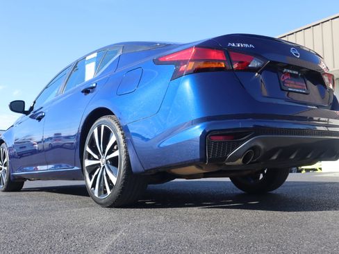 Used 2019 Nissan Altima 2.5 SR image 18