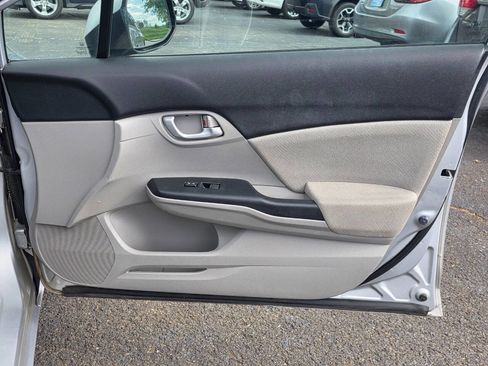 Used 2013 Honda Civic LX image 12
