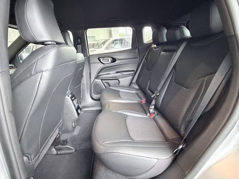 New 2026 Jeep Compass Latitude image 23