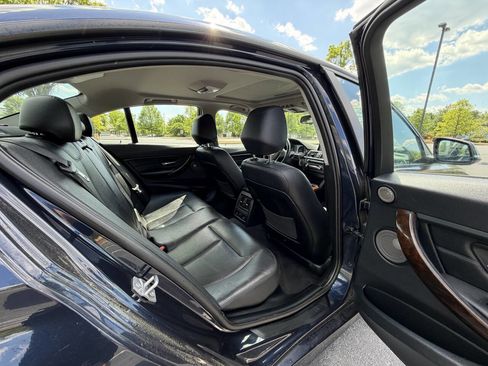 Used 2014 BMW 335i xDrive Sedan AWD/4WD image 14