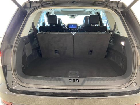 Used 2025 Lincoln Aviator Reserve w/ Equipment Group 201A image 9