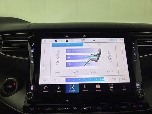 New 2026 Jeep Grand Wagoneer L Limited image 14