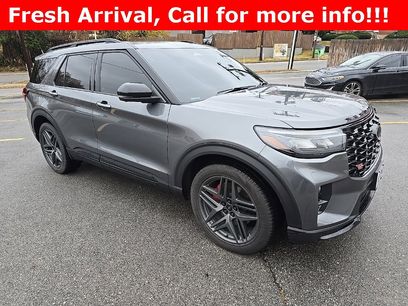 Used 2025 Ford Explorer ST w/ Sun And Sound Package