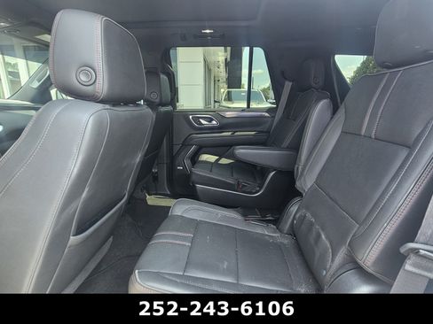 Used 2022 Chevrolet Tahoe RST w/ Luxury Package AWD/4WD image 9